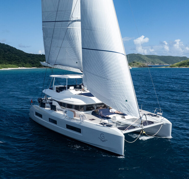 gullwing-yacht